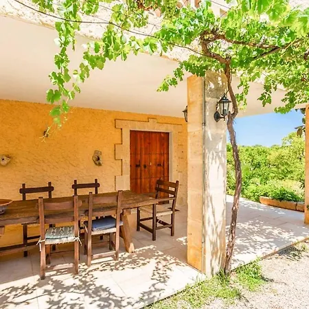 ヴィラ Font Roig *