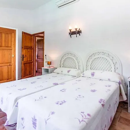 Vila Font Roig